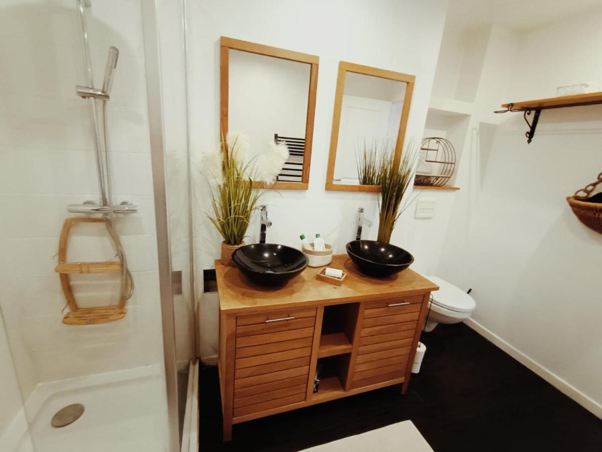 Gite 3 Etoiles Avec Spa, 2 Chambres Le Logis De Pearl Salles-sur-Mer Exteriör bild