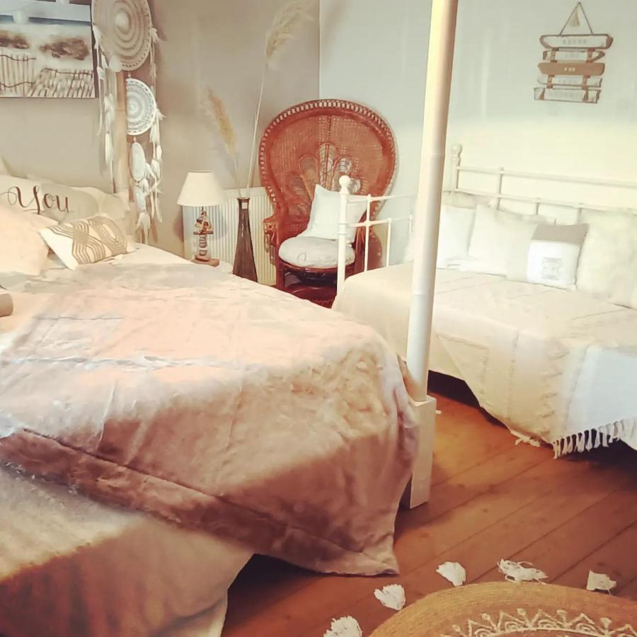 Gite 3 Etoiles Avec Spa, 2 Chambres Le Logis De Pearl Salles-sur-Mer Exteriör bild