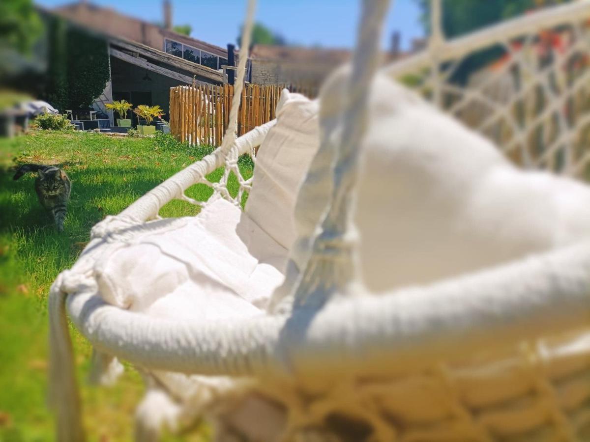 Gite 3 Etoiles Avec Spa, 2 Chambres Le Logis De Pearl Salles-sur-Mer Exteriör bild